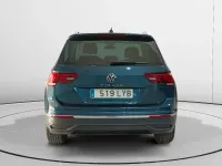 Usado VW Tiguan Life 150 CV (110 kW) 2022 Azul SUV