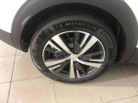 Usado Peugeot 3008 Allure 224 CV (164 kW) 2023 Blanco SUV