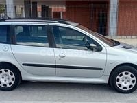 Usado Peugeot 206 Quiksilver 90 CV (66 kW) 2004 Gris / plata Familiar