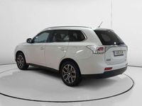 Usado Mitsubishi Outlander Motion 151 CV (111 kW) 2016 Blanco SUV