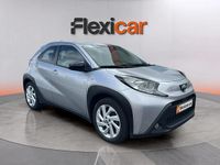 Usado Toyota Aygo X 72 CV (52 kW) 2023 Gris SUV