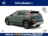 Usado Kia Niro 129 CV (94 kW) 2025 Verde SUV