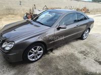 Usado Mercedes CLK220 Avantgarde 150 CV (110 kW) 2008 Beige Coupe