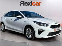Usado Kia Ceed 120 CV (88 kW) 2021 Blanco Utilitario