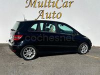 Usado Mercedes B160 Sport Edition 95 CV (69 kW) 2011 Negro Monovolumen