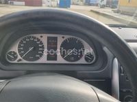 Usado Mercedes B200 140 CV (102 kW) 2006 Granate Monovolumen