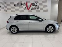 Usado VW Golf VIII Life 110 CV (80 kW) 2022 Gris / plata Berlina