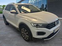Usado VW T-Roc Sportline 150 CV (110 kW) 2021 Gris SUV