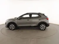 Usado Kia Stonic 84 CV (61 kW) 2021 Gris SUV