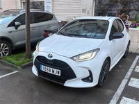 Usado Toyota Yaris Hybrid Plus 116 CV (85 kW) 2023 Blanco Berlina