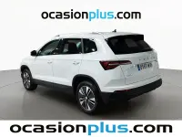 Usado Skoda Karoq Selection 116 CV (85 kW) 2024 Blanco SUV