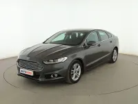 Usado Ford Mondeo Titanium 160 CV (117 kW) 2015 Dorado Berlina