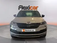 Usado Skoda Karoq Style 150 CV (110 kW) 2022 Verde SUV