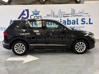 Usado VW Tiguan 122 CV (89 kW) 2022 Gris / plata SUV