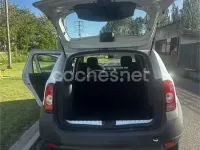 Usado Dacia Duster Base 105 CV (77 kW) 2011 Blanco SUV