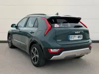 Usado Kia Niro 141 CV (103 kW) 2024 Verde SUV