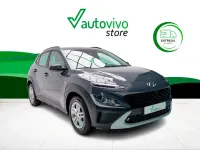 Usado Hyundai Kona 120 CV (88 kW) 2023 Gris / plata SUV