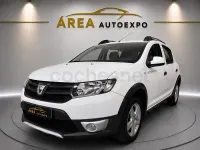 Usado Dacia Sandero Stepway 90 CV (66 kW) 2014 Blanco Berlina