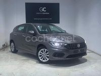 Usado Fiat Tipo Easy 95 CV (69 kW) 2019 Gris / plata Berlina
