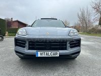 Käytetty Porsche Cayenne 470 HP (345 kW) 2024 Harmaa Katumaasturi