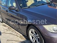 Usado BMW 318 129 CV (94 kW) 2008 Gris / plata Familiar