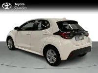 Usado Toyota Yaris 125 CV (91 kW) 2022 Blanco Utilitario