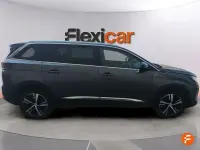 Usado Peugeot 5008 GT 130 CV (95 kW) 2021 Gris SUV
