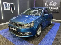 Usado VW Polo Advance 90 CV (66 kW) 2014 Azul Berlina