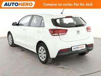 Usado Kia Rio 86 CV (63 kW) 2018 Blanco Utilitario