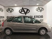 Usado Citroën Xsara Picasso Exclusive 92 CV (67 kW) 2011 Beige Monovolumen
