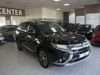Usado Mitsubishi Outlander Motion 150 CV (110 kW) 2017 Negro SUV