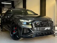 Usado Audi SQ8 Ambiente 507 CV (372 kW) 2021 Gris / plata SUV