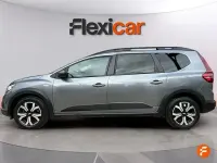 Usado Dacia Jogger Expression 110 CV (80 kW) 2024 Gris Monovolumen