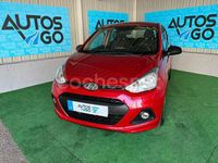 Usado Hyundai i10 66 CV (48 kW) 2015 Granate Utilitario