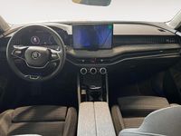 Usado Skoda Superb Selection 150 CV (110 kW) 2024 Gris Familiar