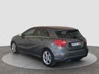 Usado Mercedes A200 Urban 136 CV (100 kW) 2015 Gris / plata Berlina