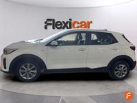 Usado Kia Stonic 84 HP (61 kW) 2022 Branco SUV