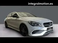 Usado Mercedes CLA180 Shooting Brake 136 CV (100 kW) 2019 Gris Familiar