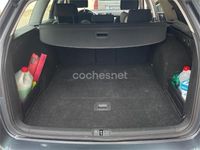 Usado VW Passat Advance 140 CV (102 kW) 2011 Gris / plata Familiar