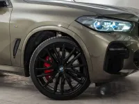 Usado BMW X5 M Comfort Edition 530 CV (389 kW) 2022 Verde SUV