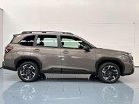 Nuevo Subaru Forester Active 136 CV (100 kW) 2025 Beige SUV