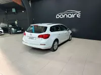 Usado Opel Astra Business 140 HP (102 kW) 2016 Branco Carrinha
