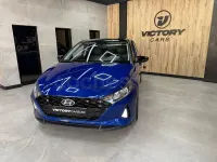 Usado Hyundai i20 100 CV (73 kW) 2022 Azul Utilitario