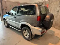 Usado Nissan Terrano SE 125 HP (91 kW) 1997 Cinzento SUV