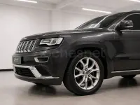 Usado Jeep Grand Cherokee Summit 250 CV (183 kW) 2016 Gris / plata SUV