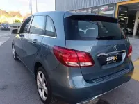 Usado Mercedes B180 109 CV (80 kW) 2015 Azul Utilitario