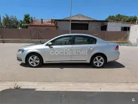 Usado VW Passat 105 CV (77 kW) 2003 Gris / plata Berlina