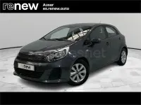 Usado Kia Rio 84 CV (61 kW) 2017 Marrón Berlina