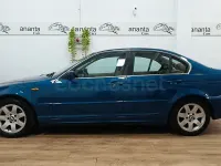 Usado BMW 320 Comfort Edition 170 CV (125 kW) 2001 Azul Berlina