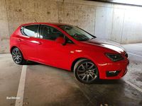 Usado Seat Ibiza FR 105 CV (77 kW) 2014 Rojo Utilitario